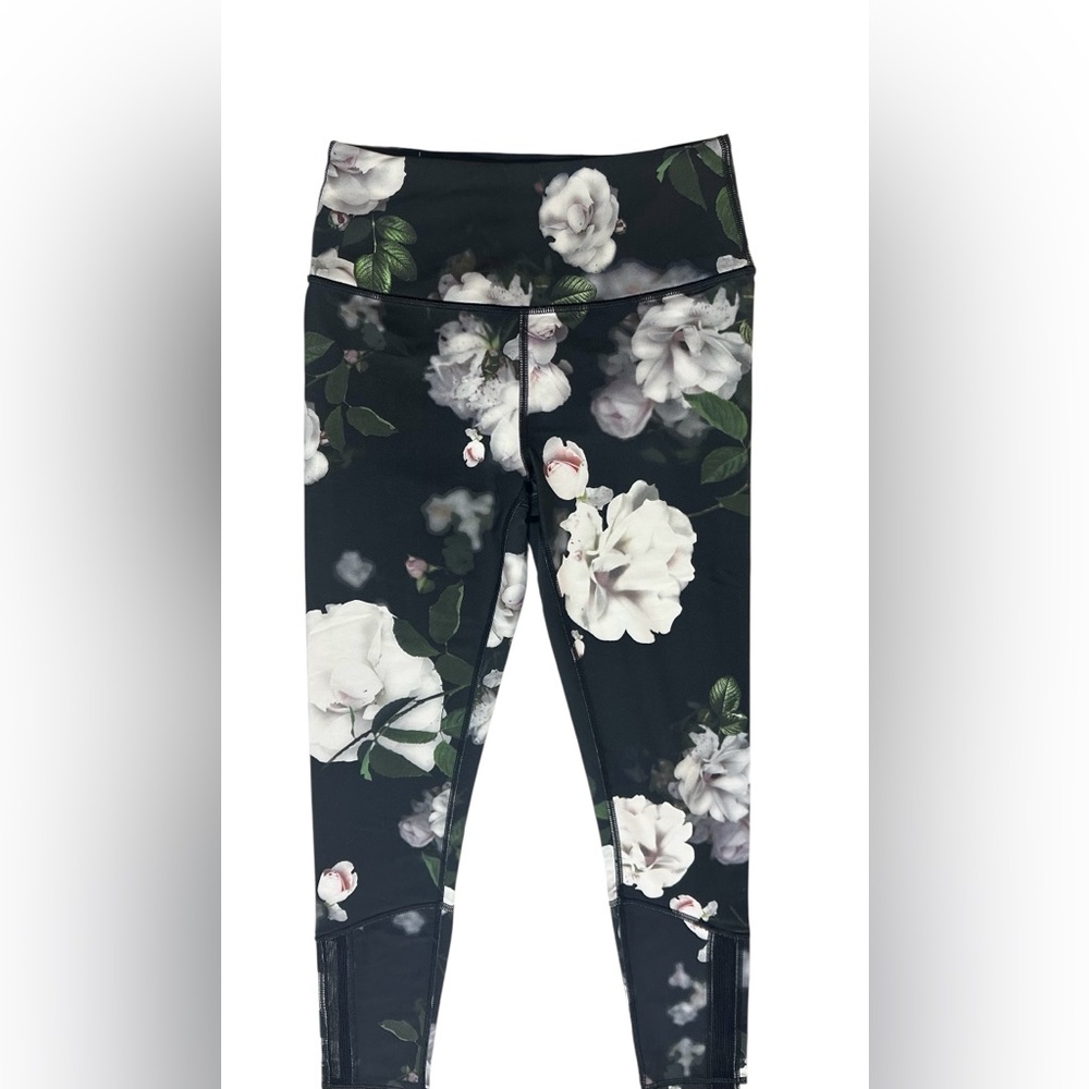 Victoria Sport XS Black Floral Leggings